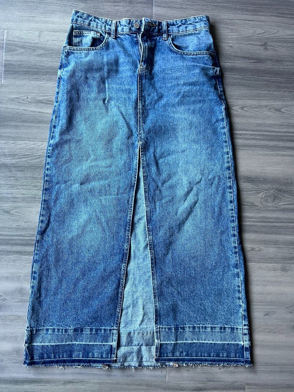 BDG Urban Outfitters Mandi Denim Maxi Skirt, blue wash, size M